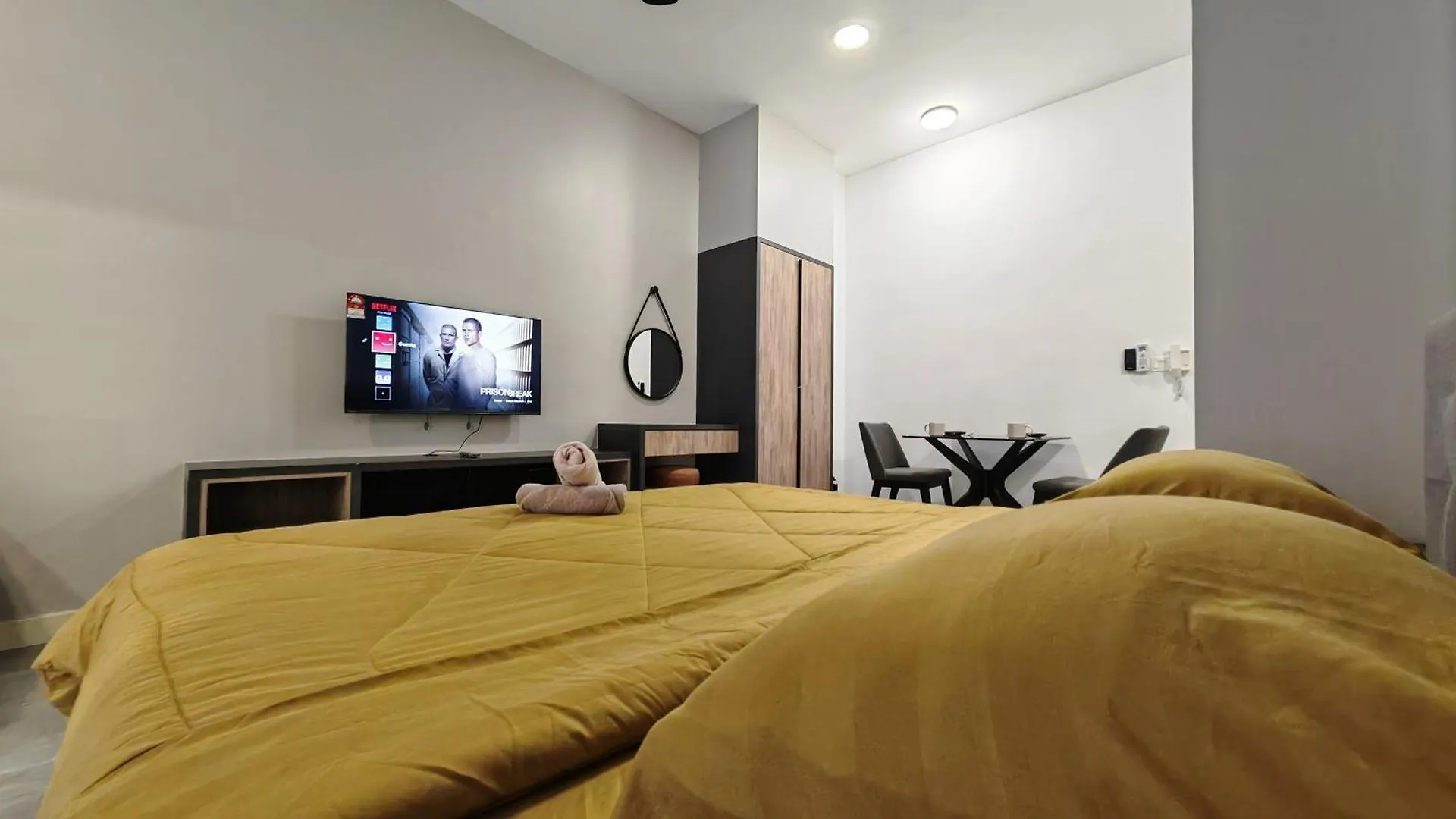 Mykey Imperio B-19-17 Melaka City Malaysia